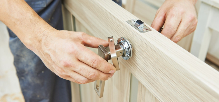interior door repair Fowler